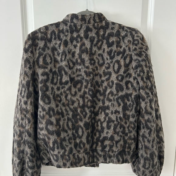 Banana Republic Leopard Print Bomber Jacket - Picture 3 of 4